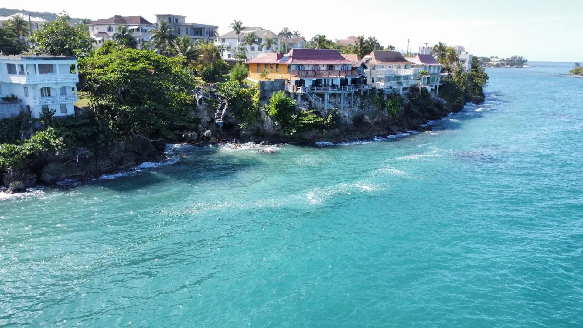 Apartment Shipwatcher Studio W/Mezzanine Ocho Rios Jamaica