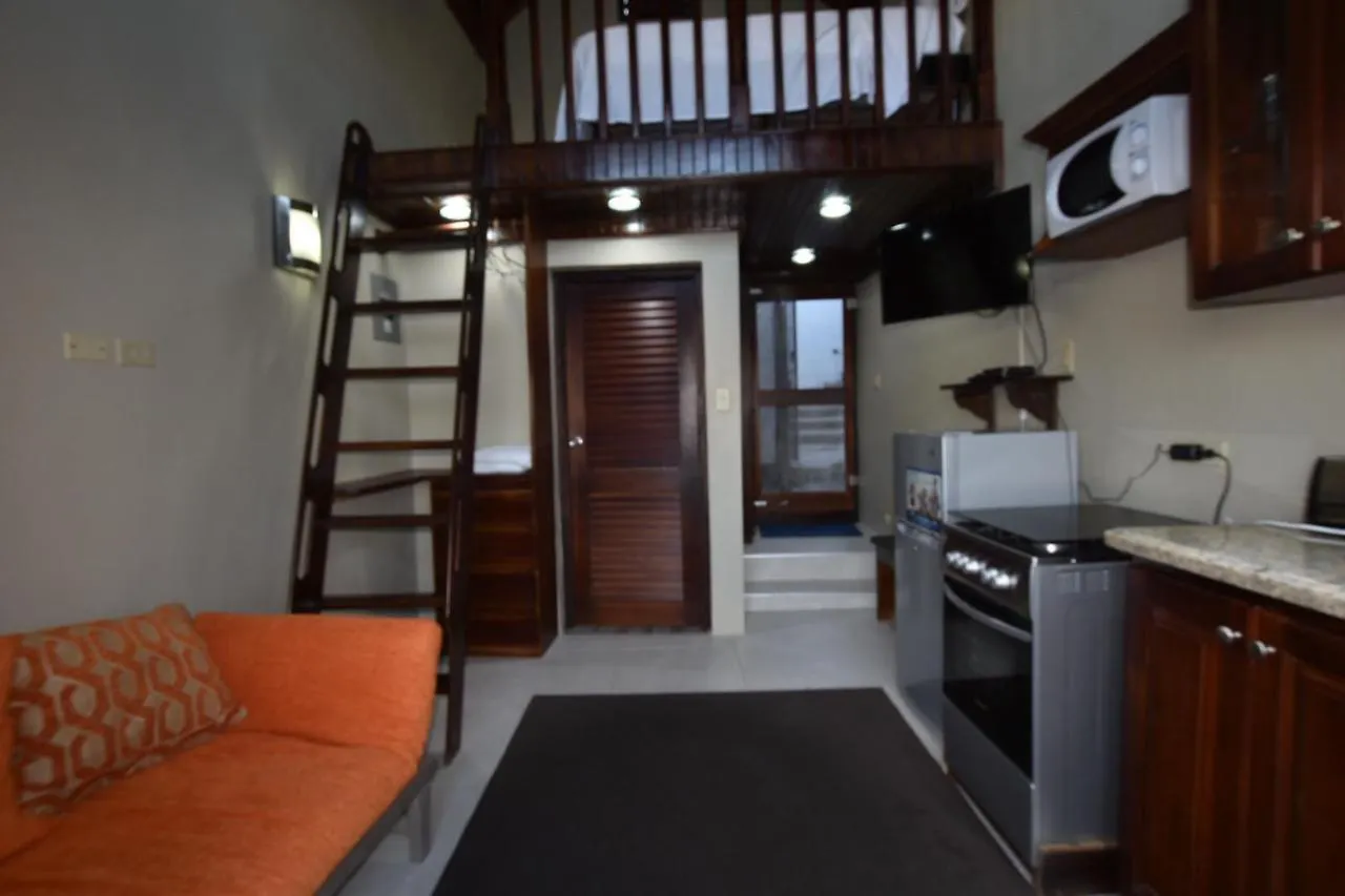 Shipwatcher Studio W/Mezzanine Ocho Rios Jamaica