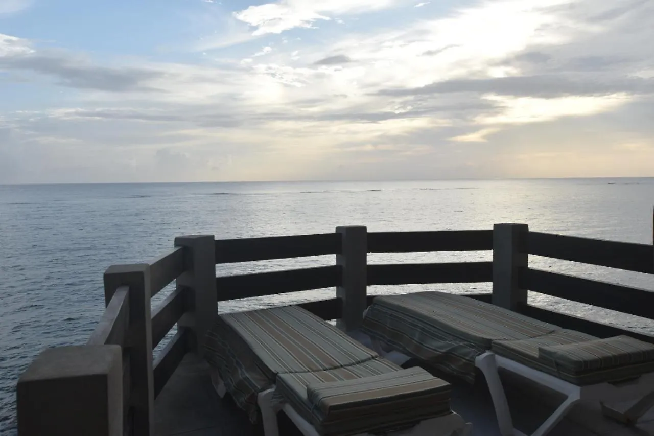 Shipwatcher Studio W/Mezzanine Ocho Rios 0*,